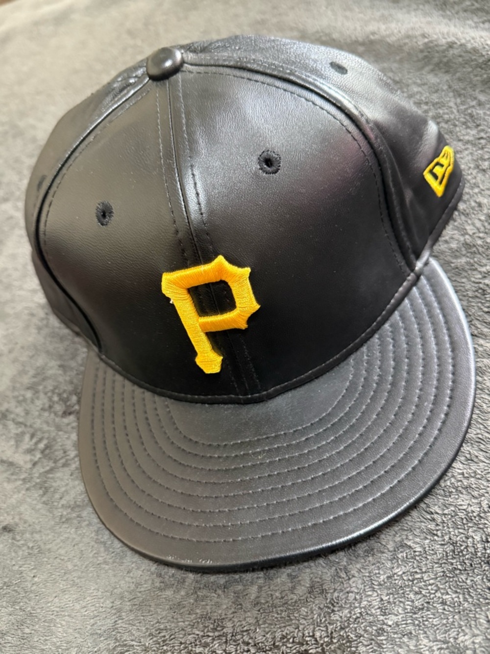 New Era Pittsburgh Pirates black leather fitted Hat (7 1/8 & 8 available)